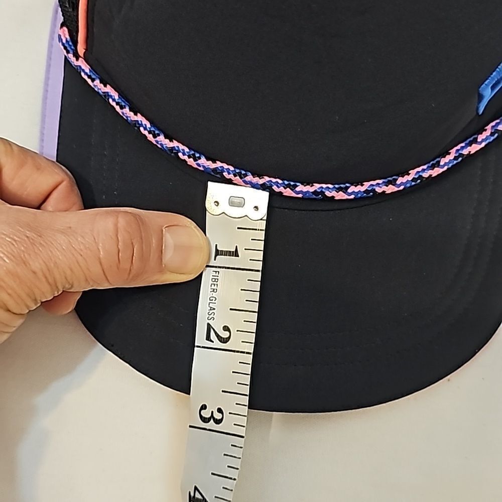 2 Ivivva Lululemon girl's Hats xs - Picture 6 of 8